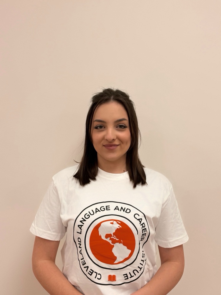 Mariia, English teacher
